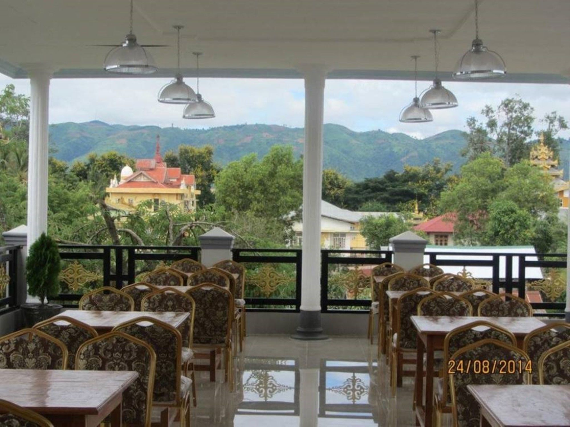 茵莱皇宫酒店 娘瑞 外观 照片